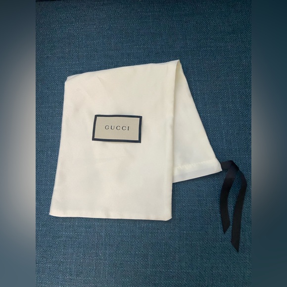 Authentic Gucci Dust Bag for Shoes/ Bags Satin w Black Ribbon Size 6.25” X 15.5” - Picture 6 of 11
